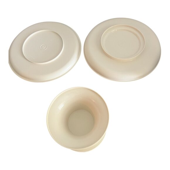 Vtg Tupperware 1531 Almond 3-Piece Pedestal Cake Stand & Chip Dip Set 7" T 10" W - Picture 5 of 12